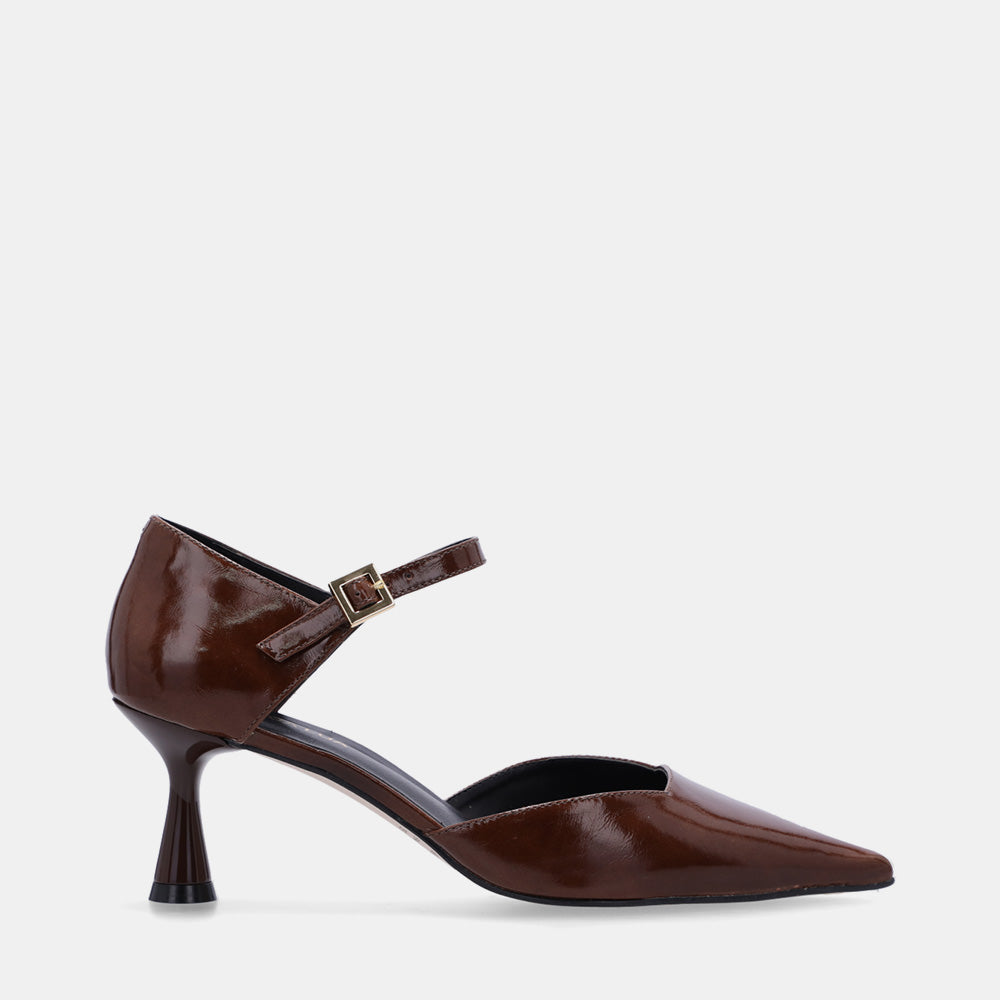 Brown high-heeled shoe with a strap on a light gray background
