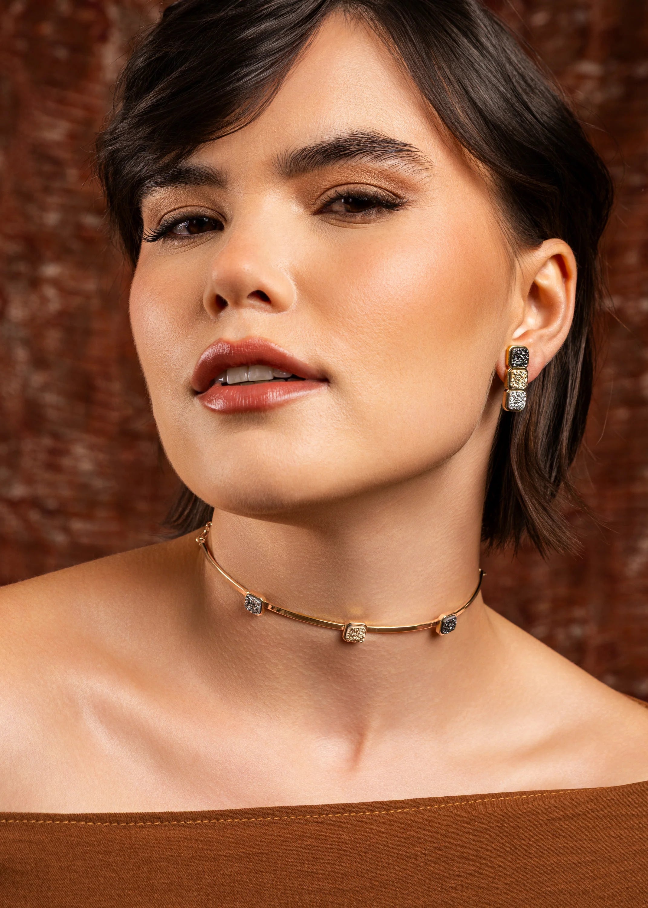 Arya Choker