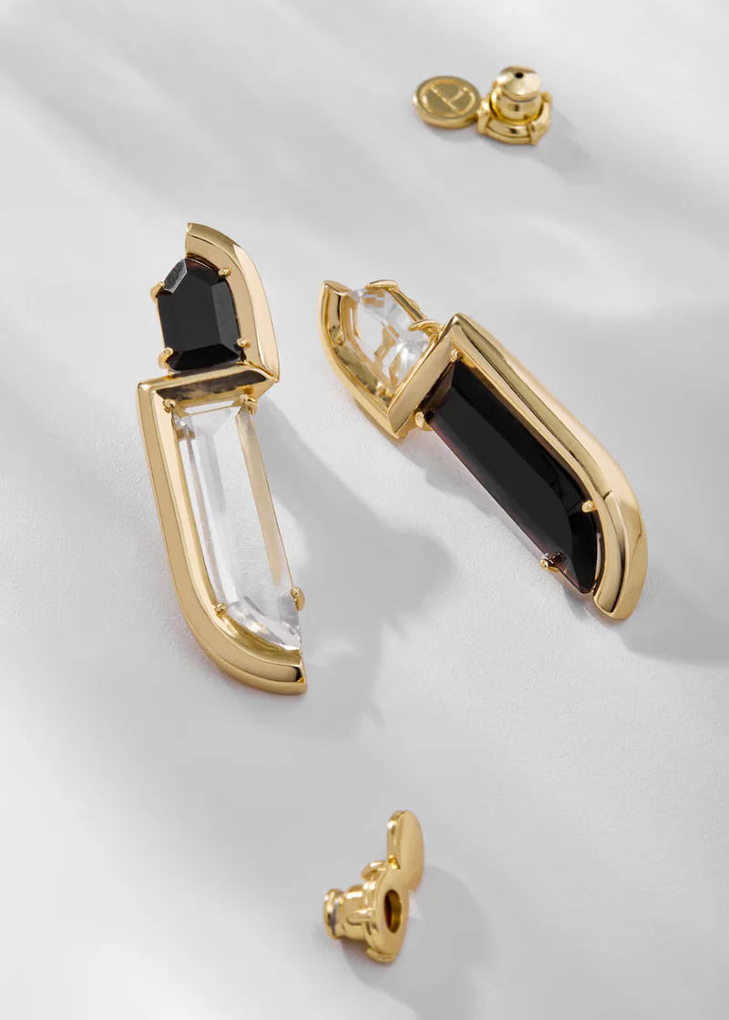 Gold plated earring with black onyx and clear quartz