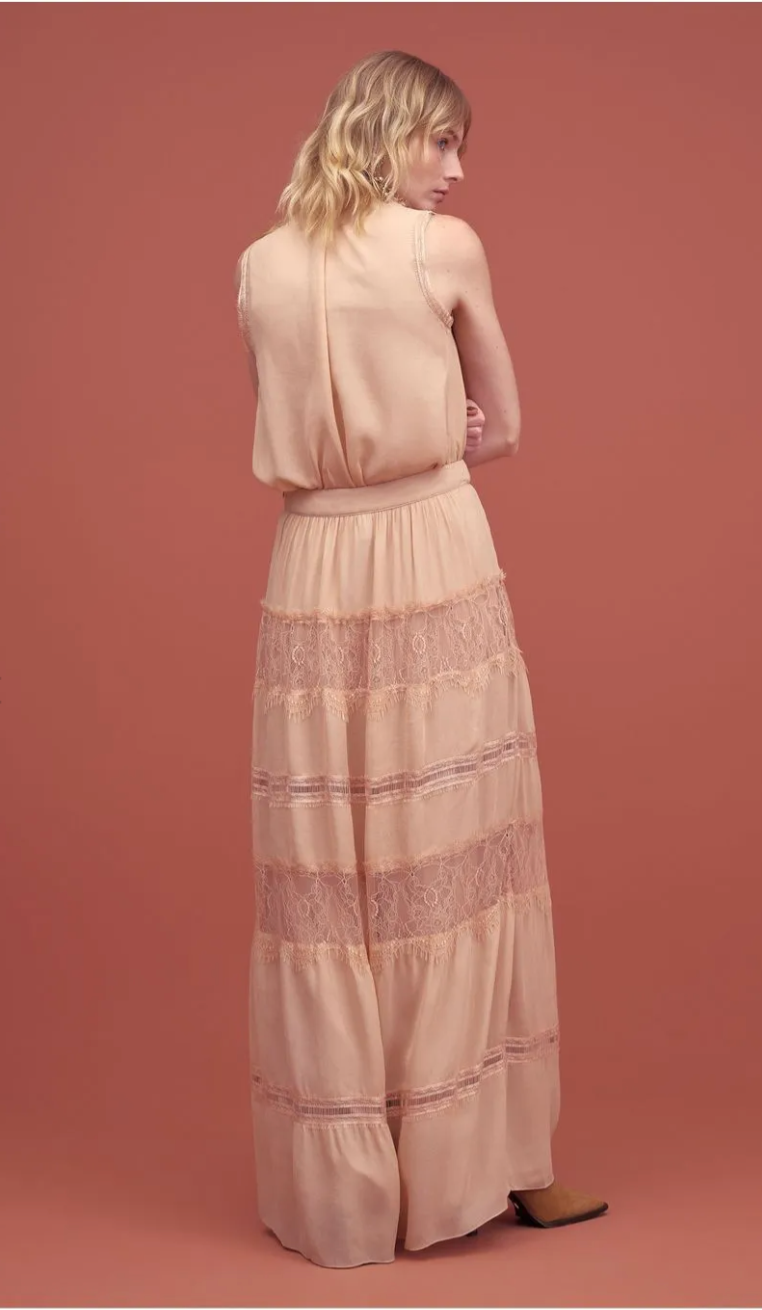 Long Skirt Lace Detail