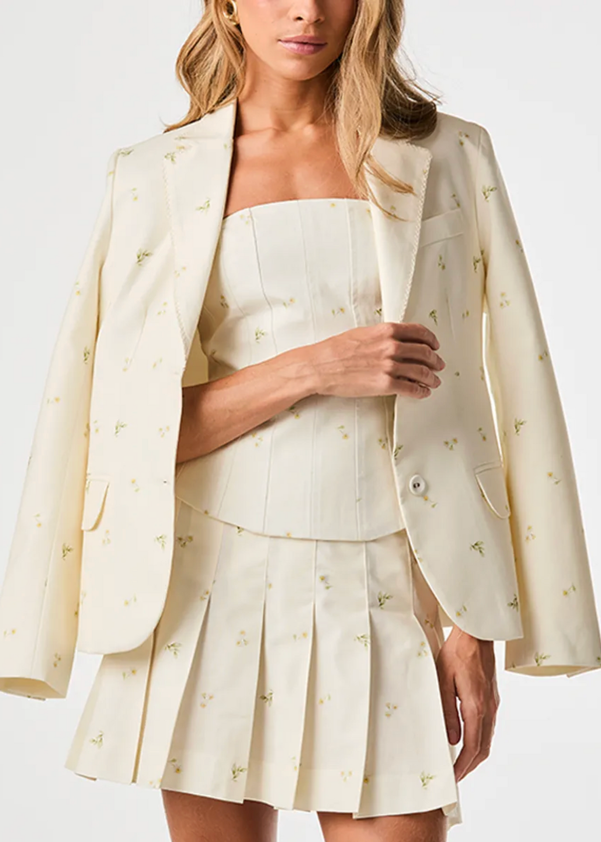 Narcissus print pleated mini skirt