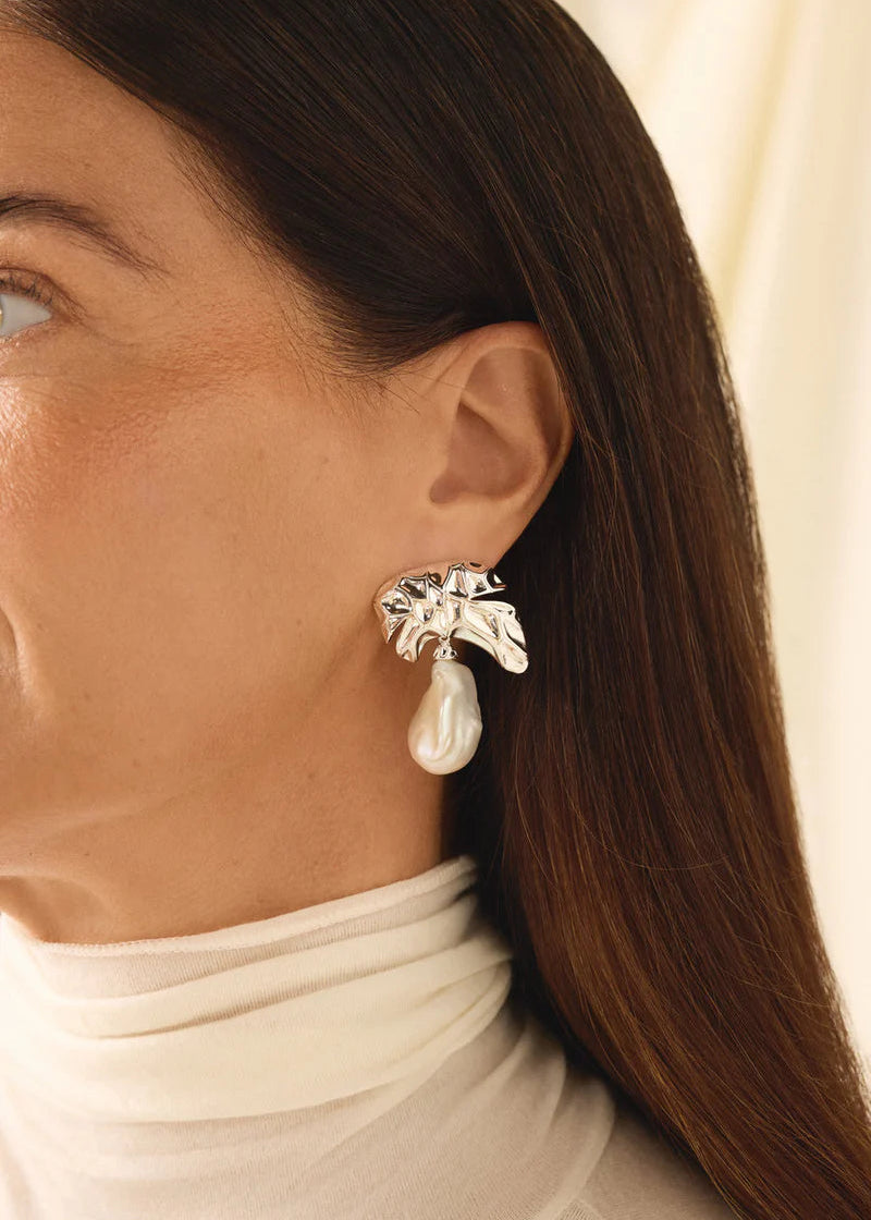 Silver Plated Earring with Pearl