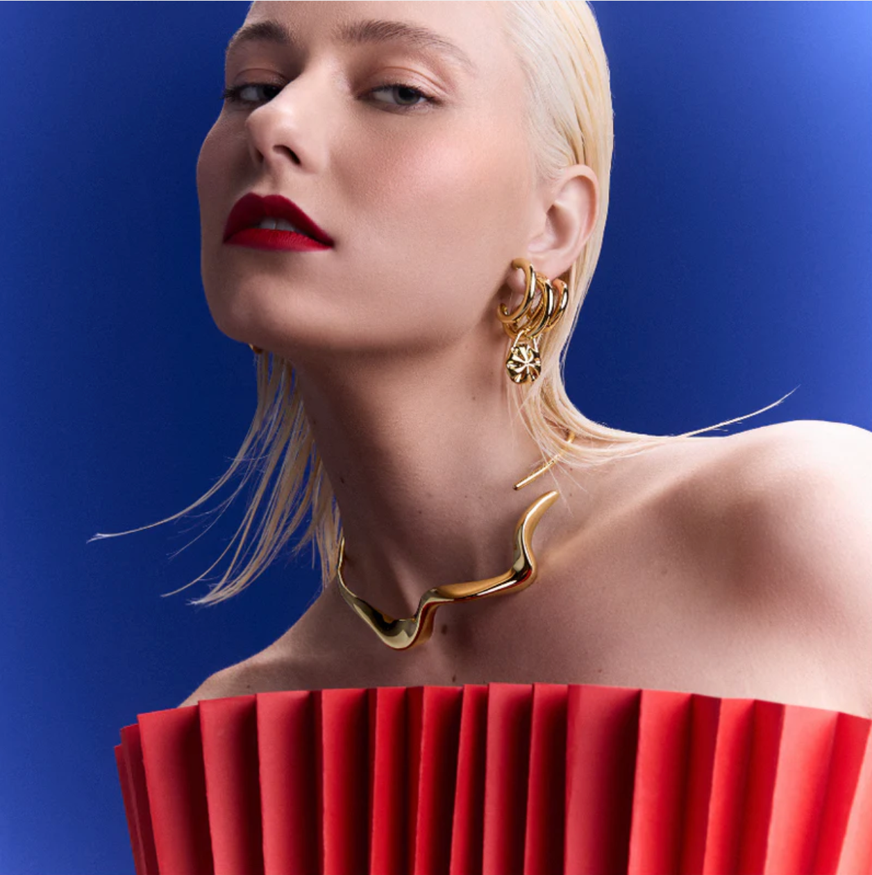 Yvila Hoops Earrings