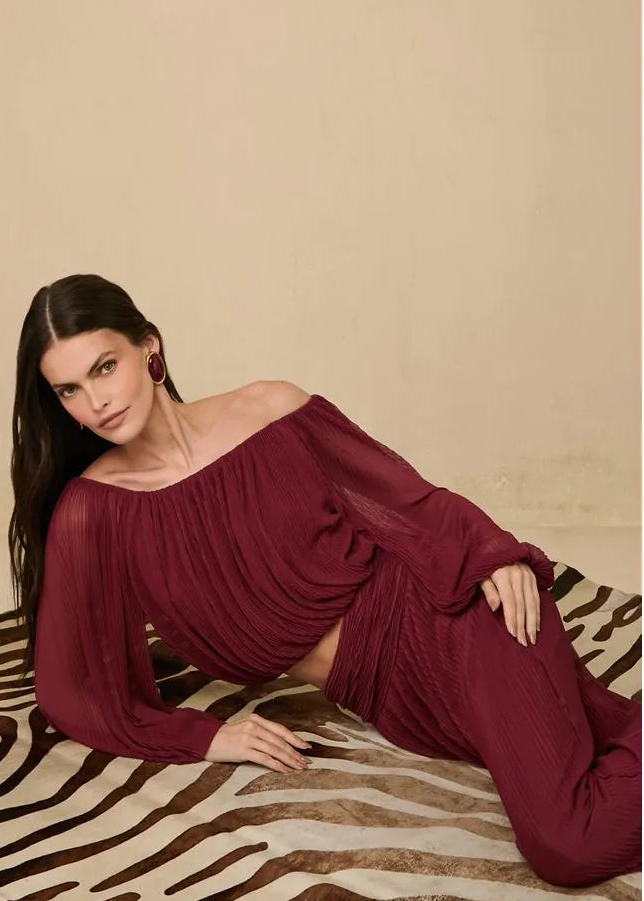 guava pleated blouse