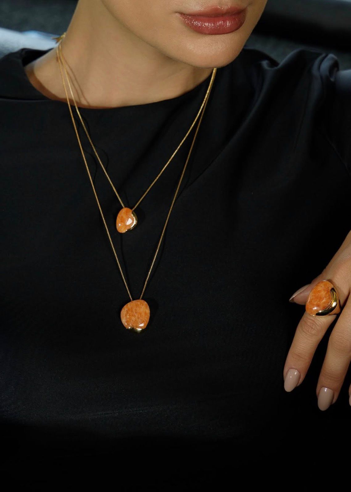 Connection Necklace Large Stone