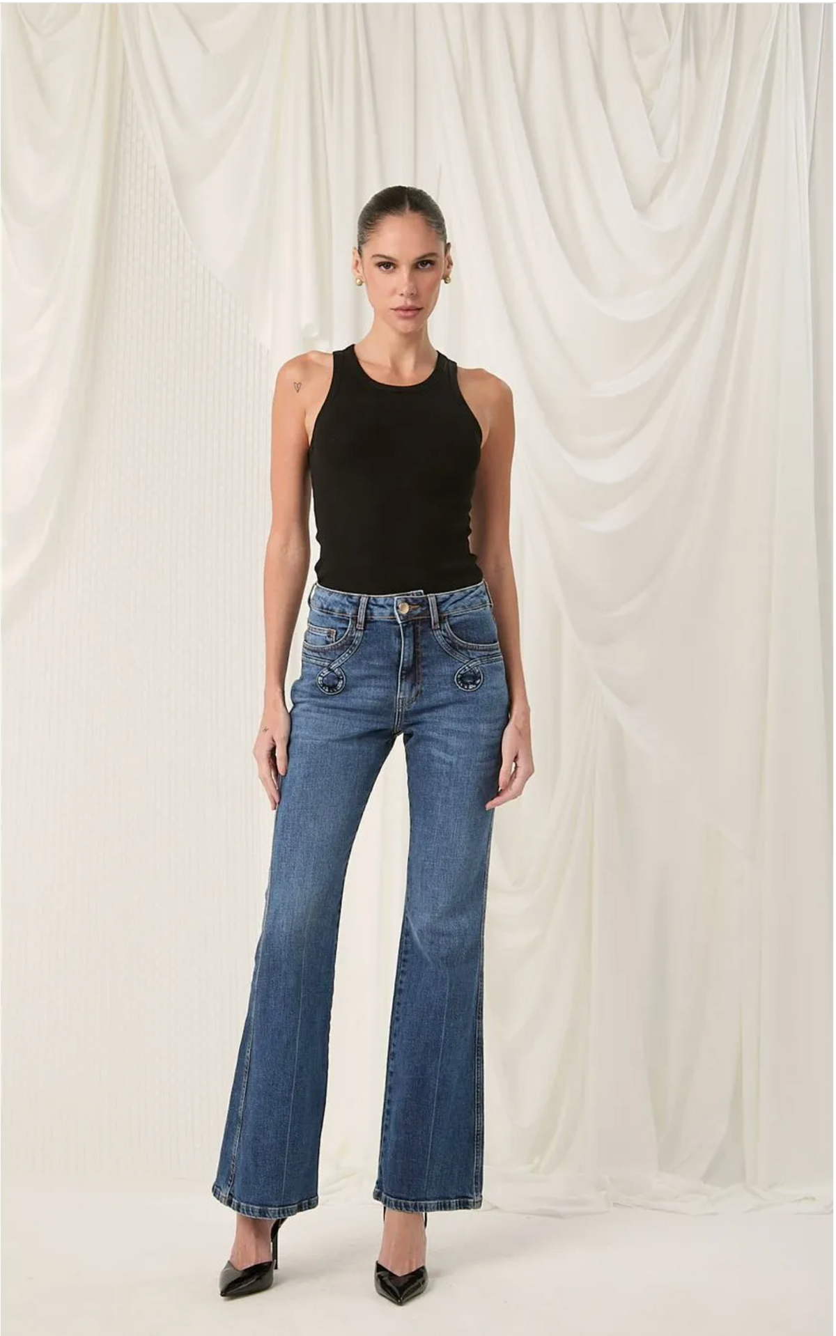 Denim bootcut pocket detail