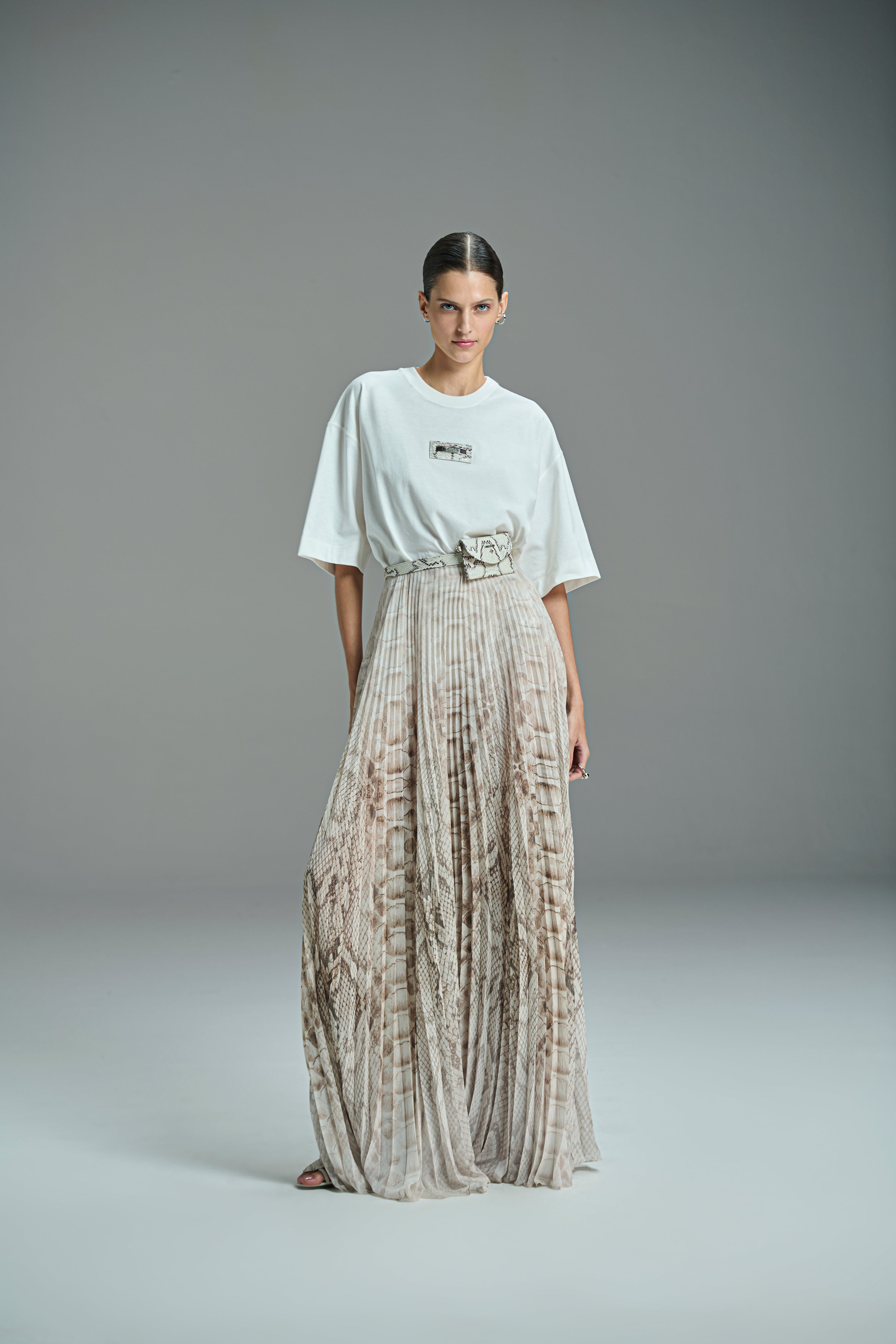 Pleated Long Skirt