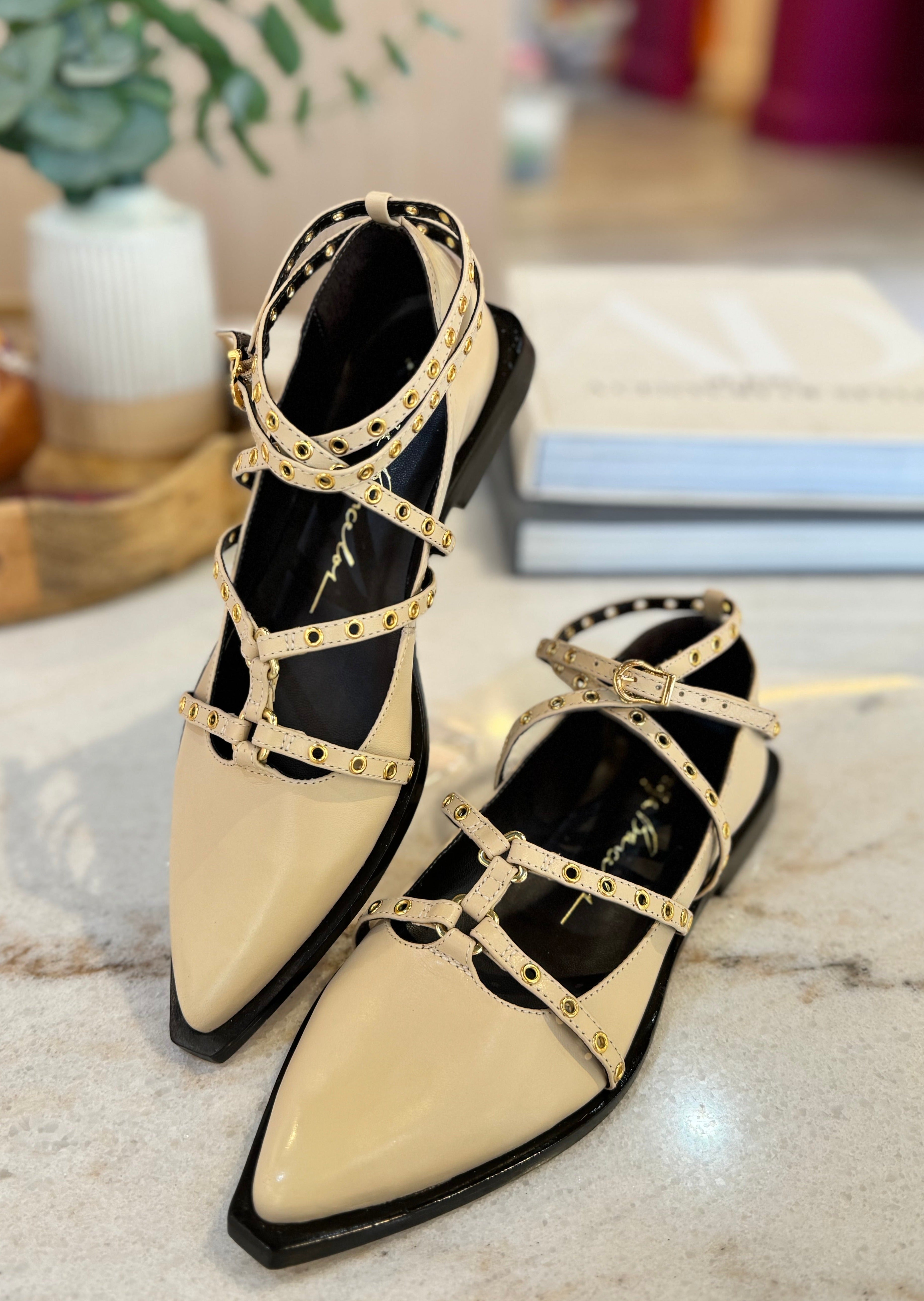 Strap and Eyelets Flats LB