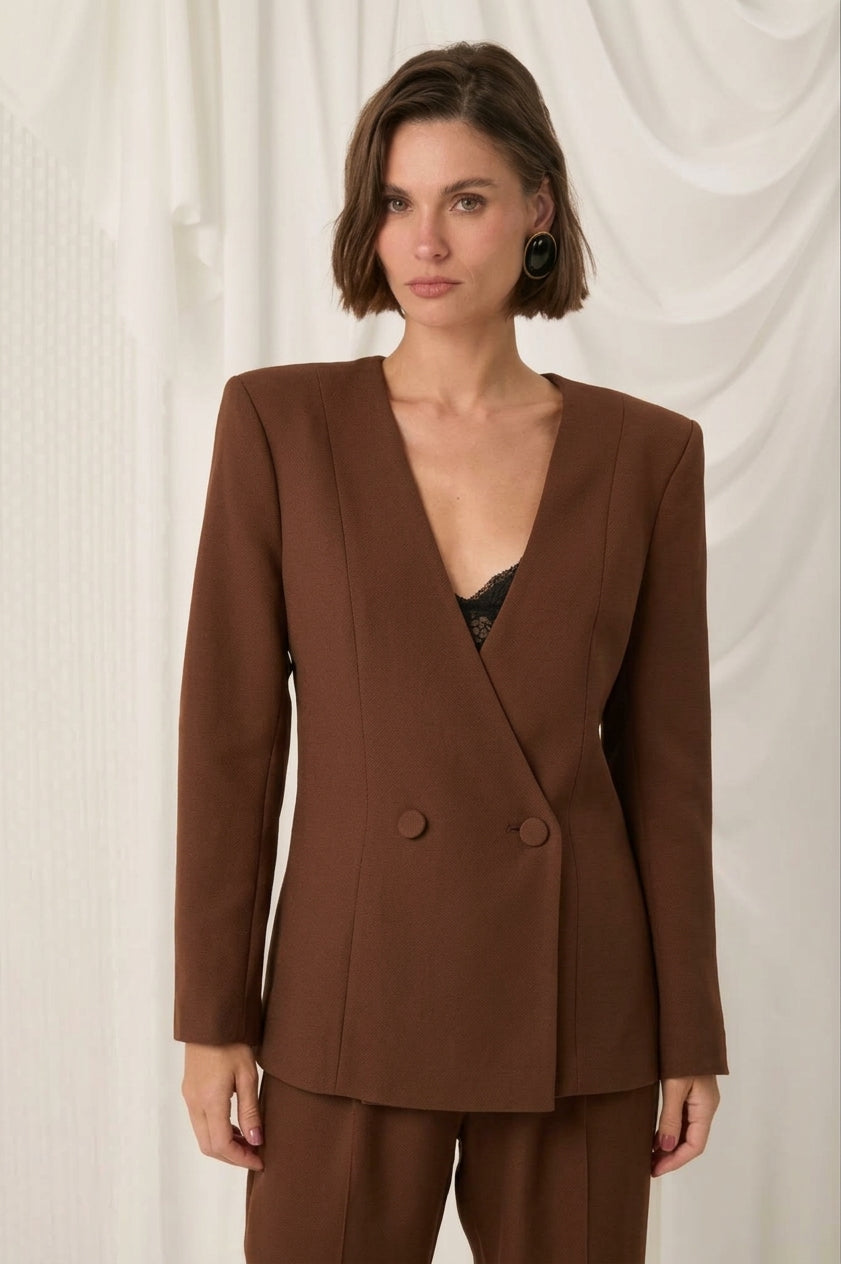 Brown tailored elongated blazer