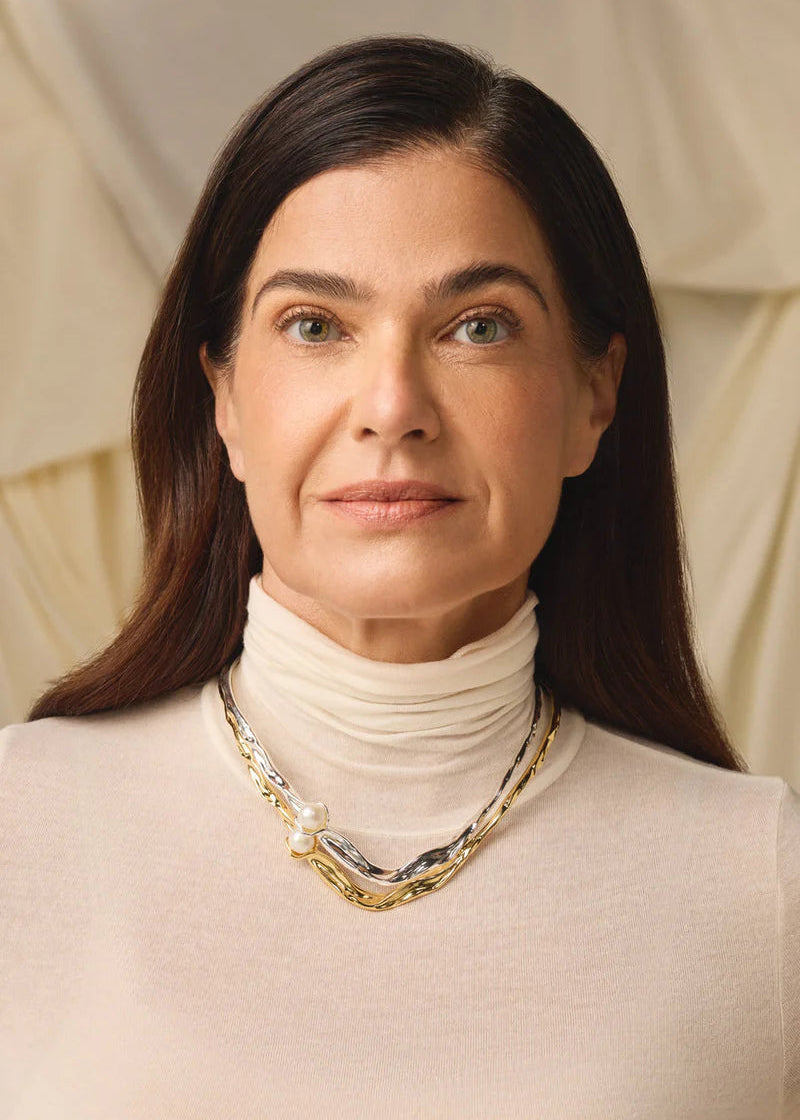 Gold plated choker with pearl