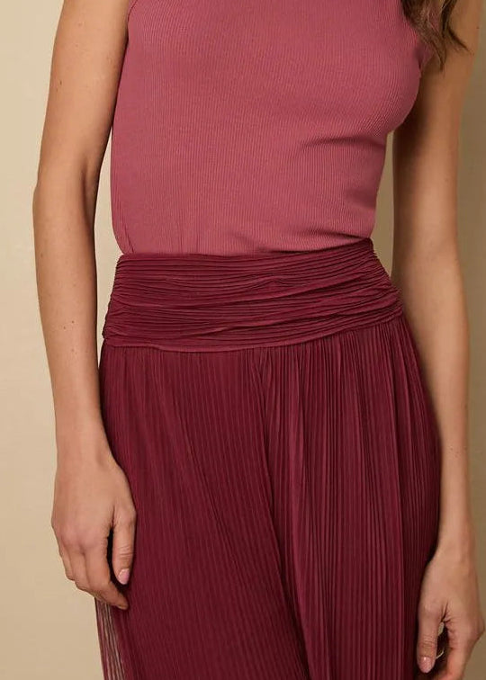 High waist  pleated pants in a guava tone