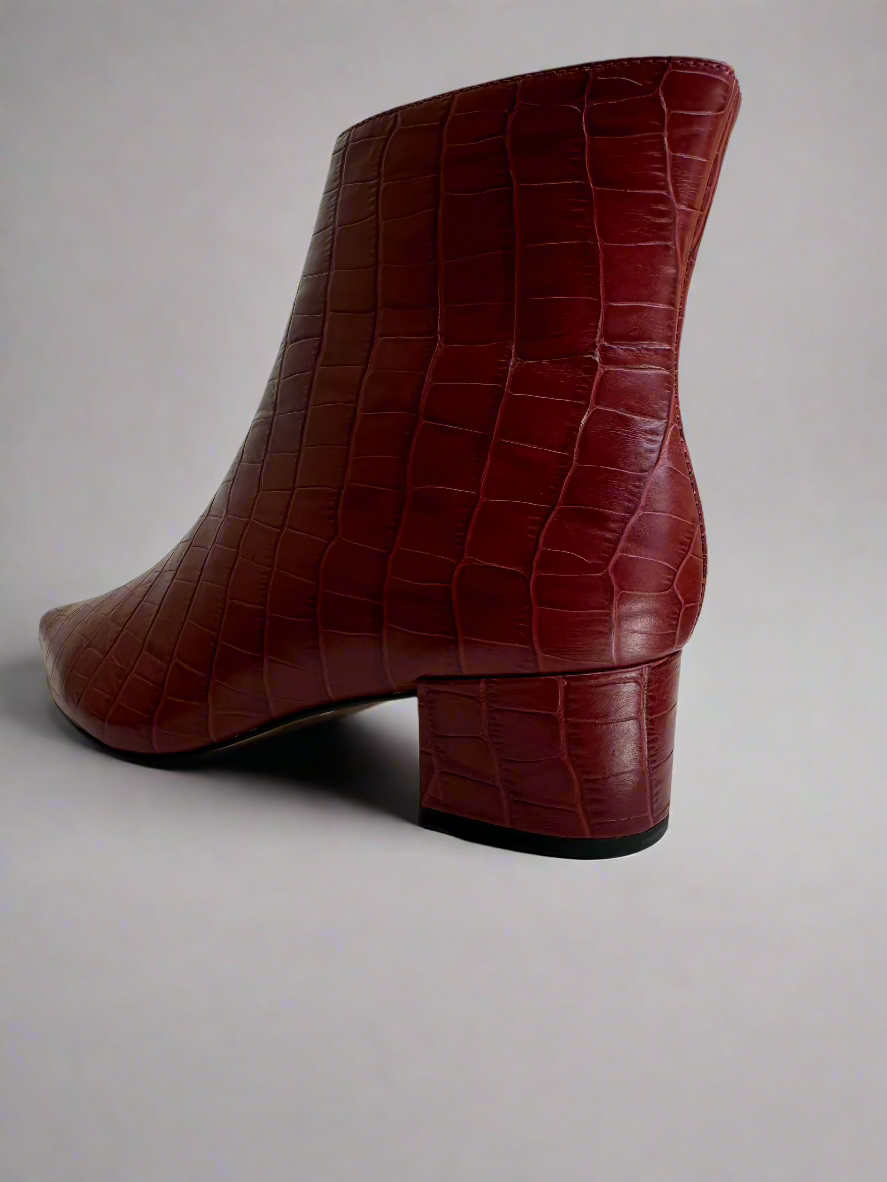 Red Genuine Leather Texture Boots