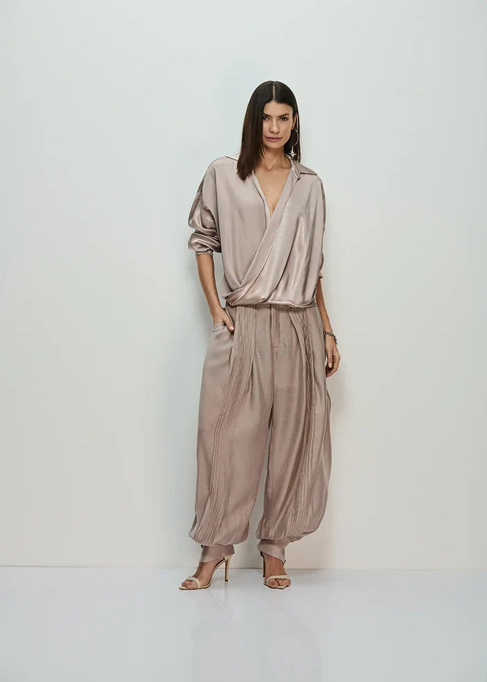Light taupe pintuck aladdin pants