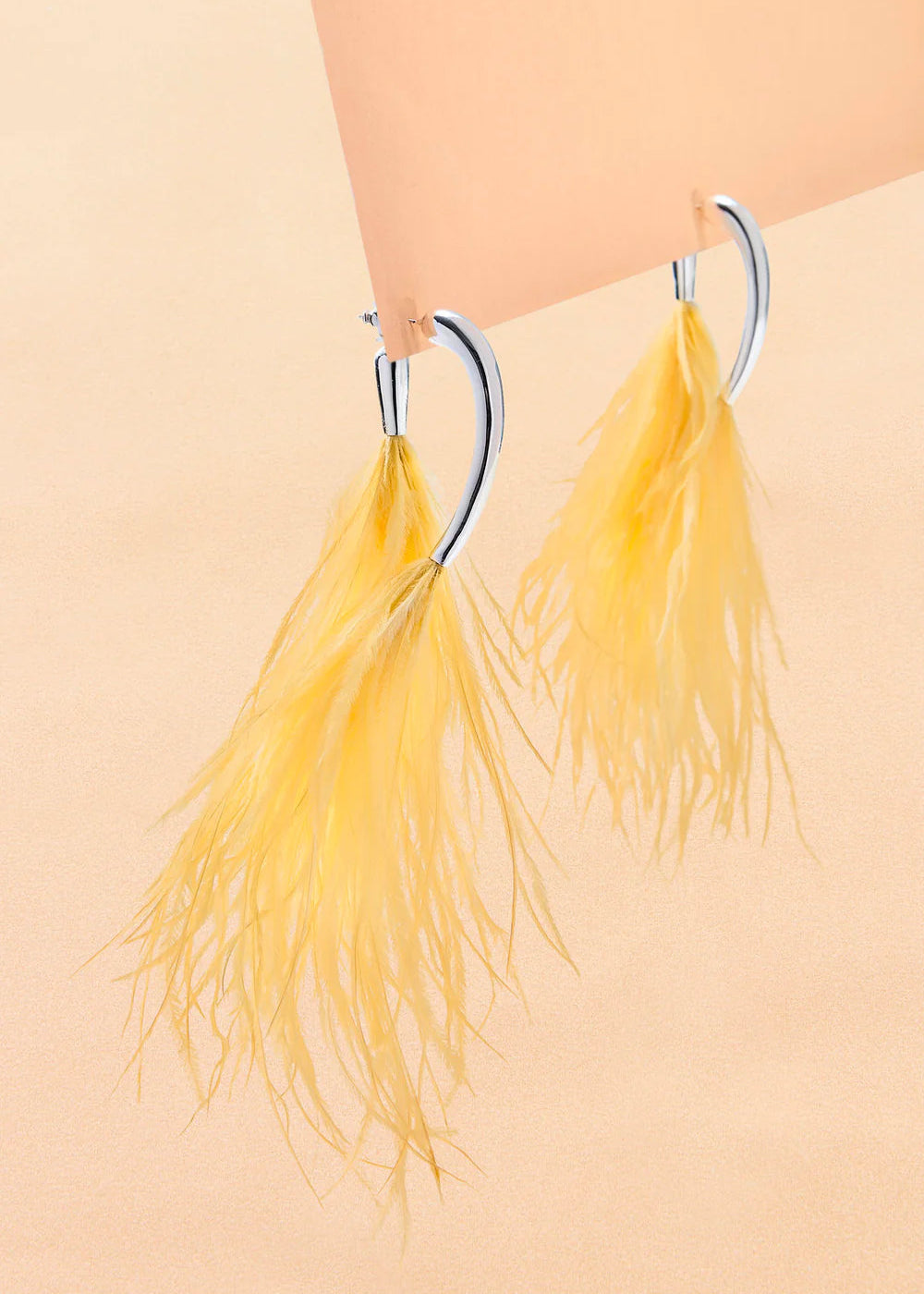 Levium Earring Feather