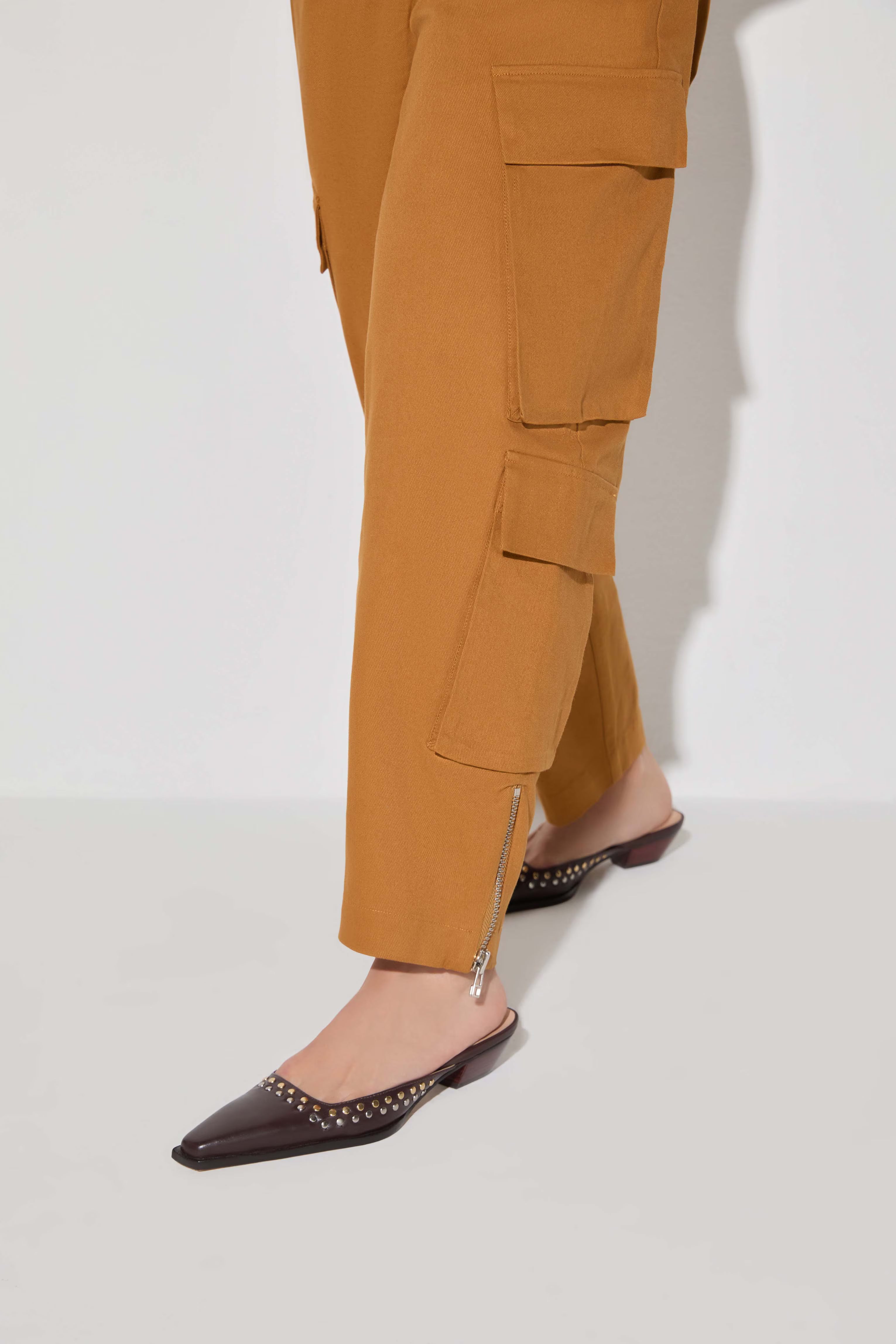 coffee brown mule