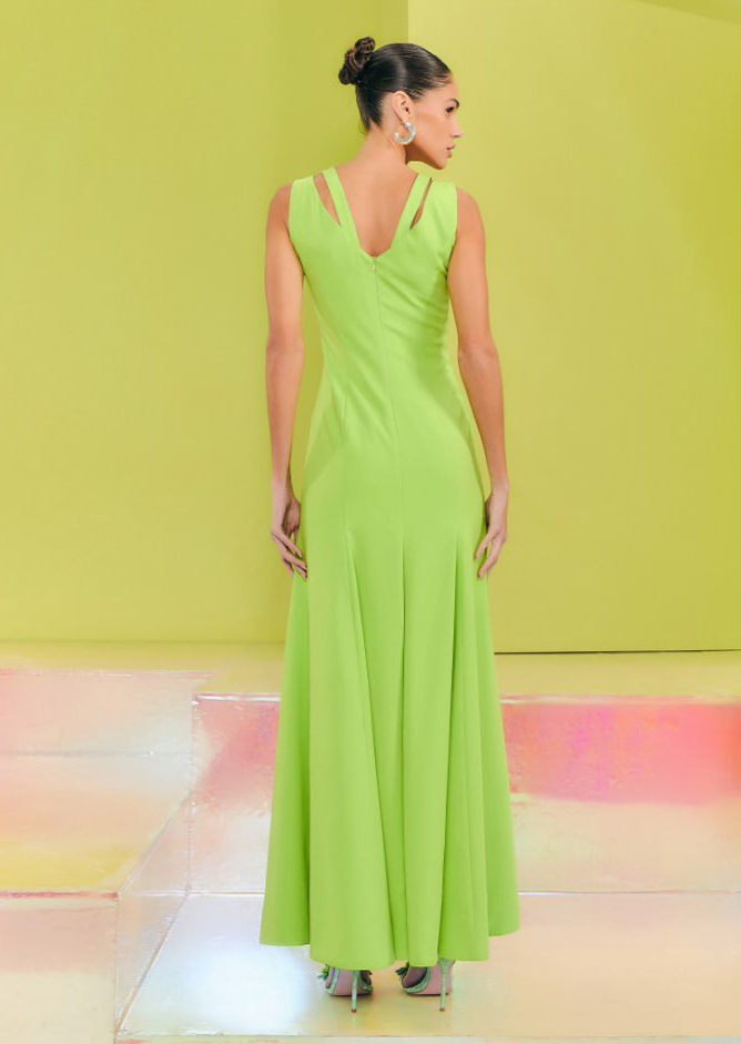 Lime long dres with cascading slit that provides differentiated fit of the skirt.